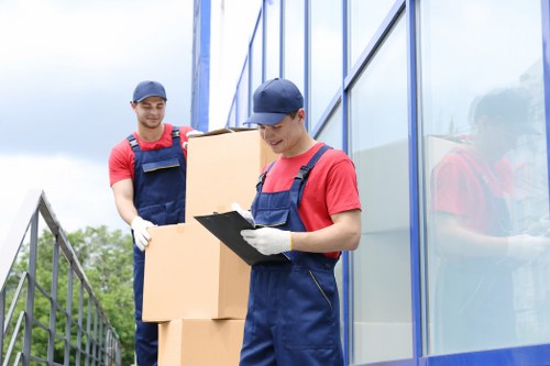 Moving truck service for homes and flats in Uxbridge