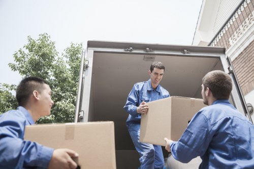 Moving van service for local Uxbridge house and flat relocations